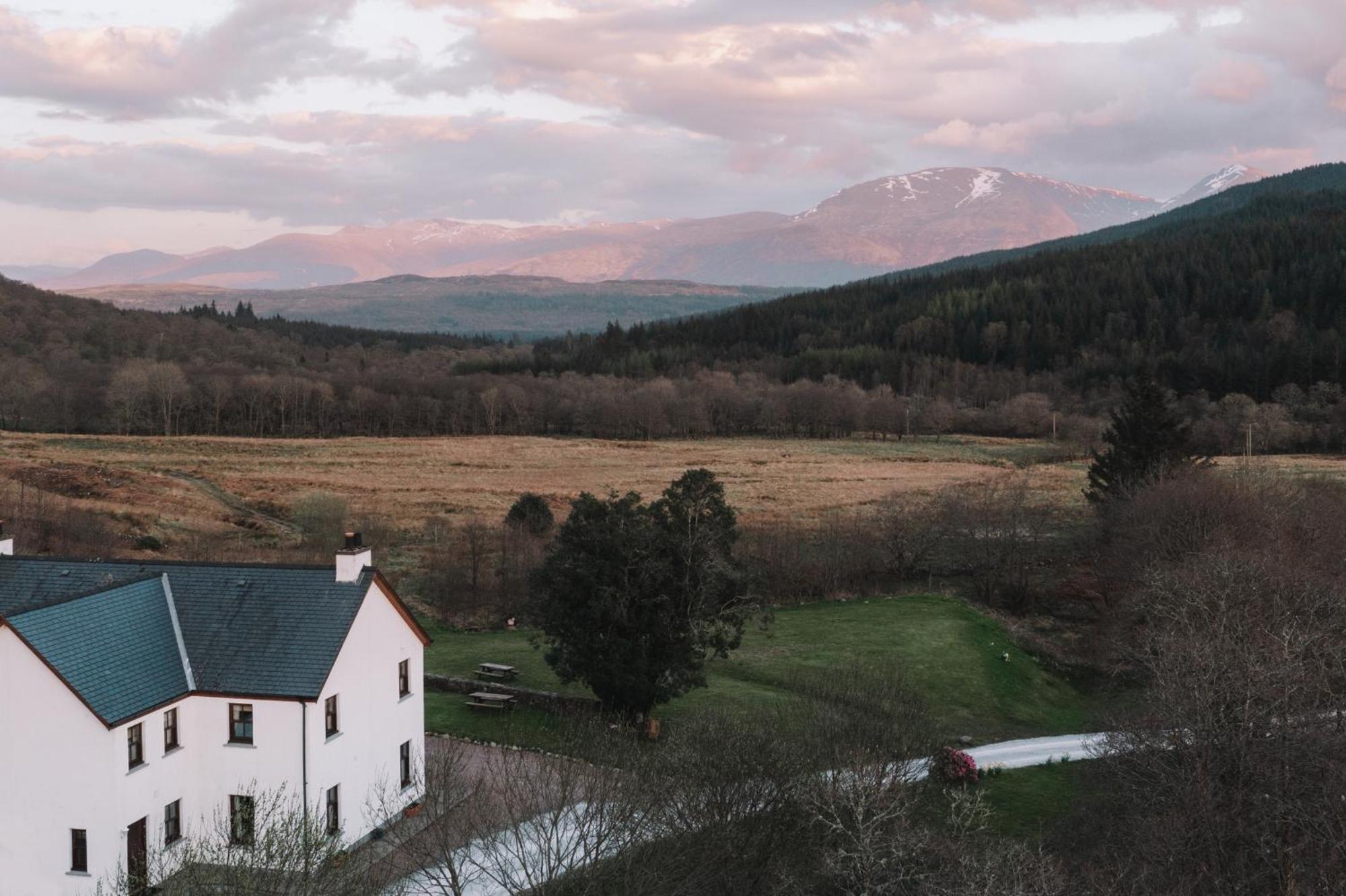 Inverskilavulin Estate Lodges Форт-Вільям Екстер'єр фото