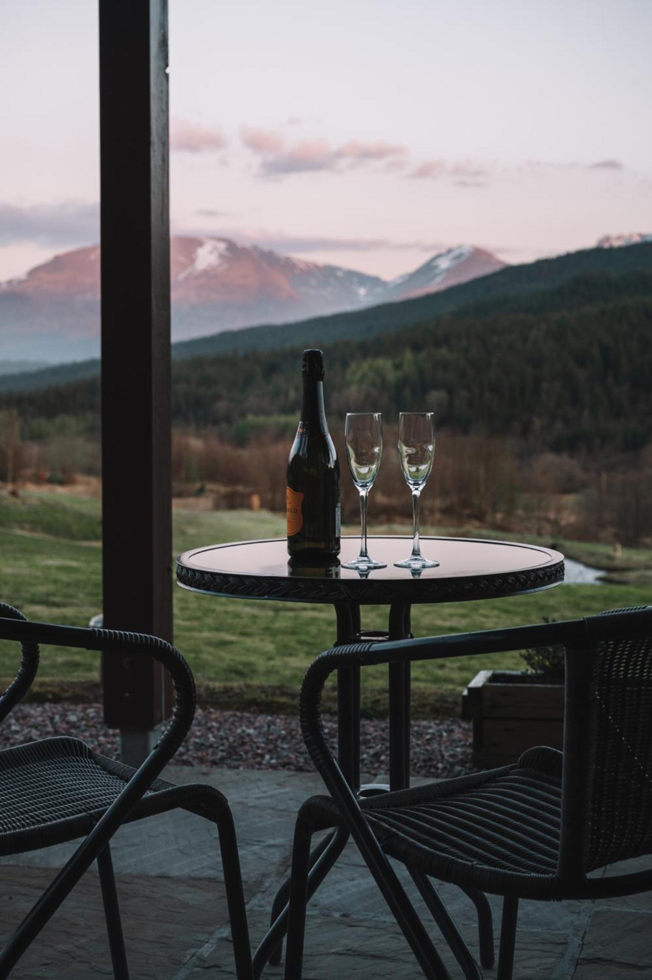 Inverskilavulin Estate Lodges Форт-Вільям Екстер'єр фото