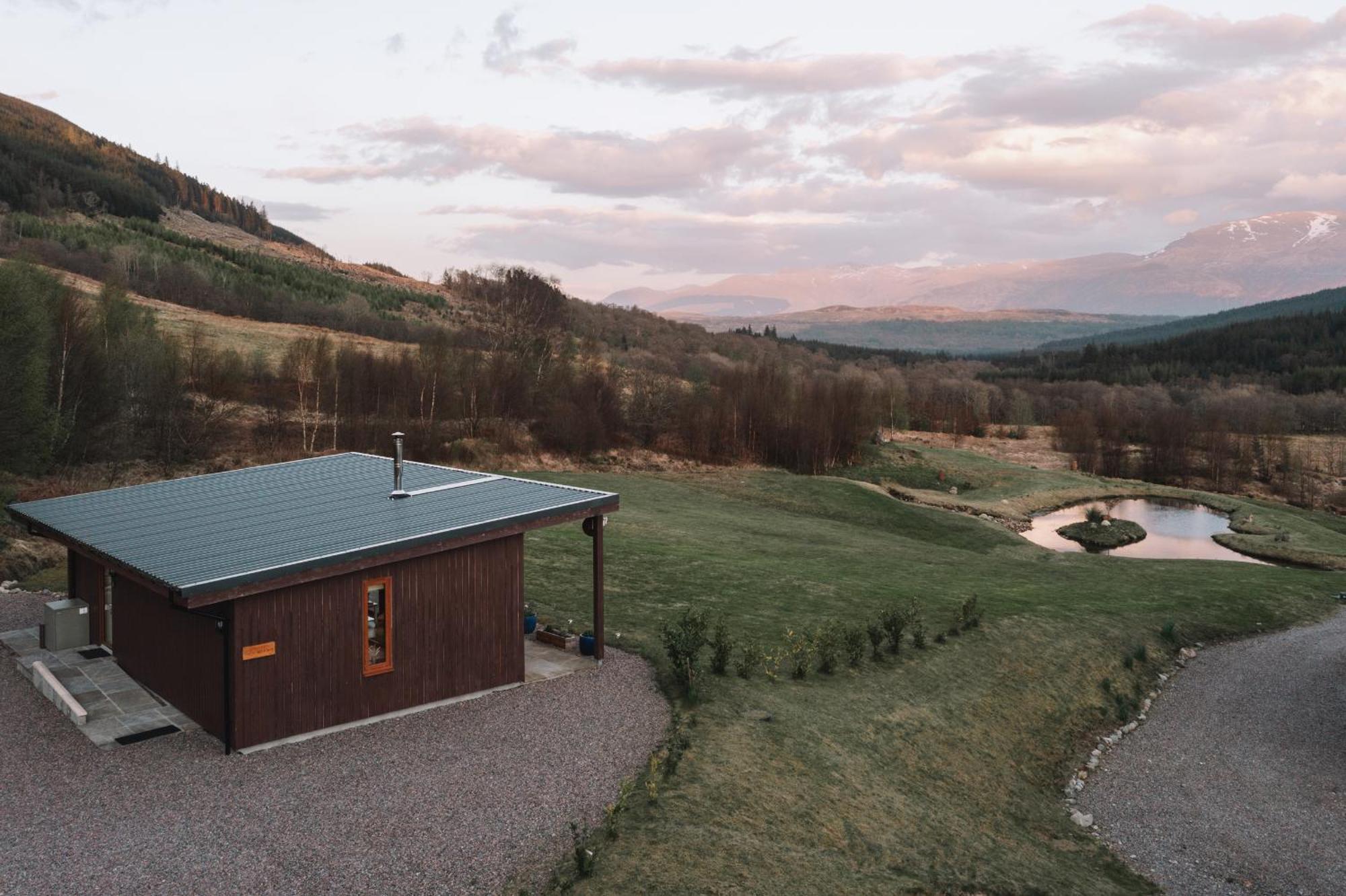Inverskilavulin Estate Lodges Форт-Вільям Екстер'єр фото